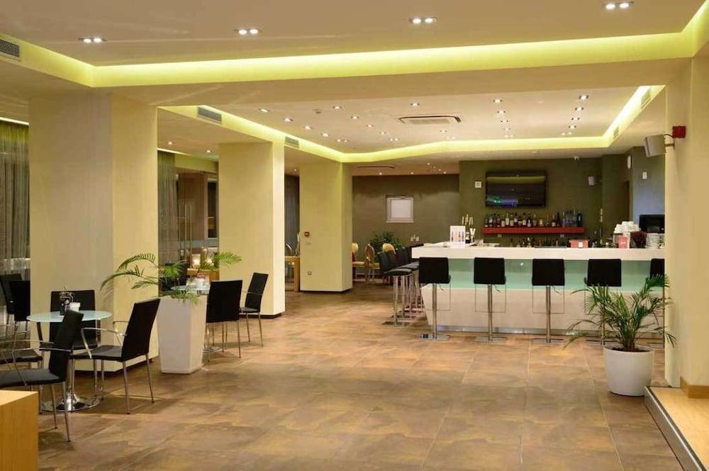 Royal Paradise Beach Resort & Spa Potos Exterior foto