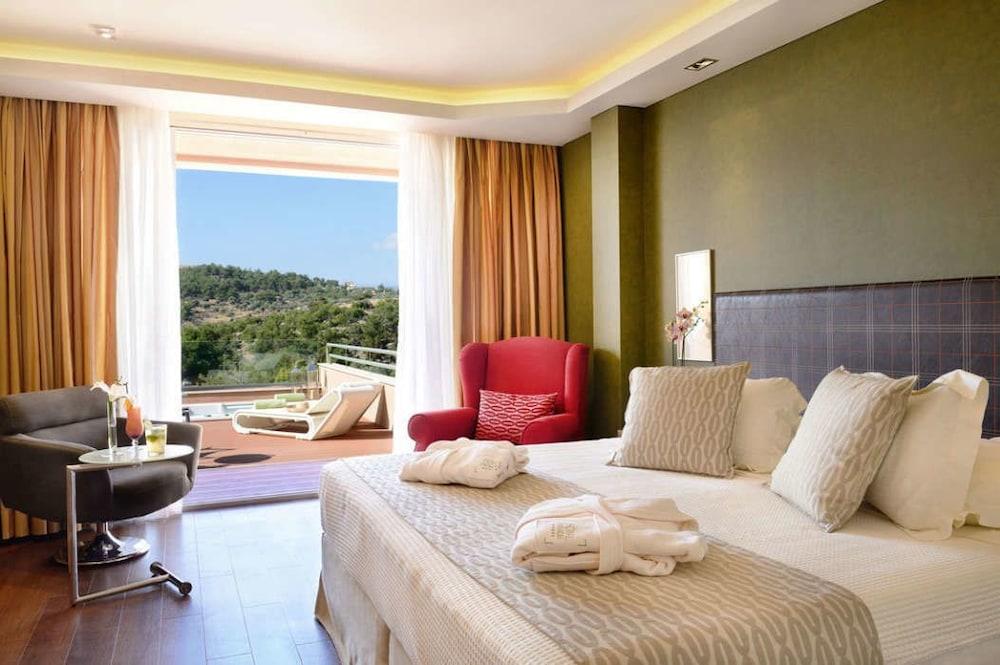 Royal Paradise Beach Resort & Spa Potos Exterior foto