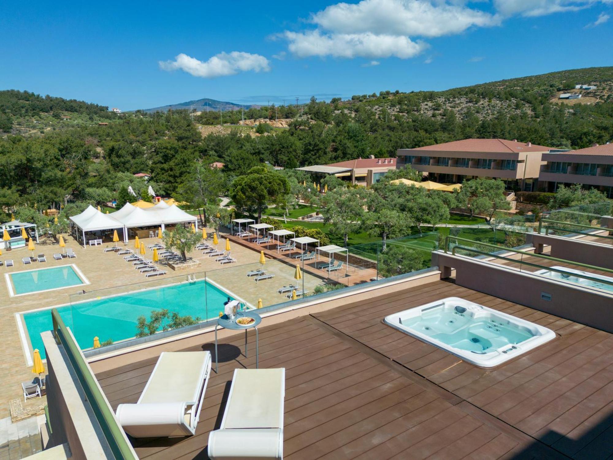 Royal Paradise Beach Resort & Spa Potos Exterior foto