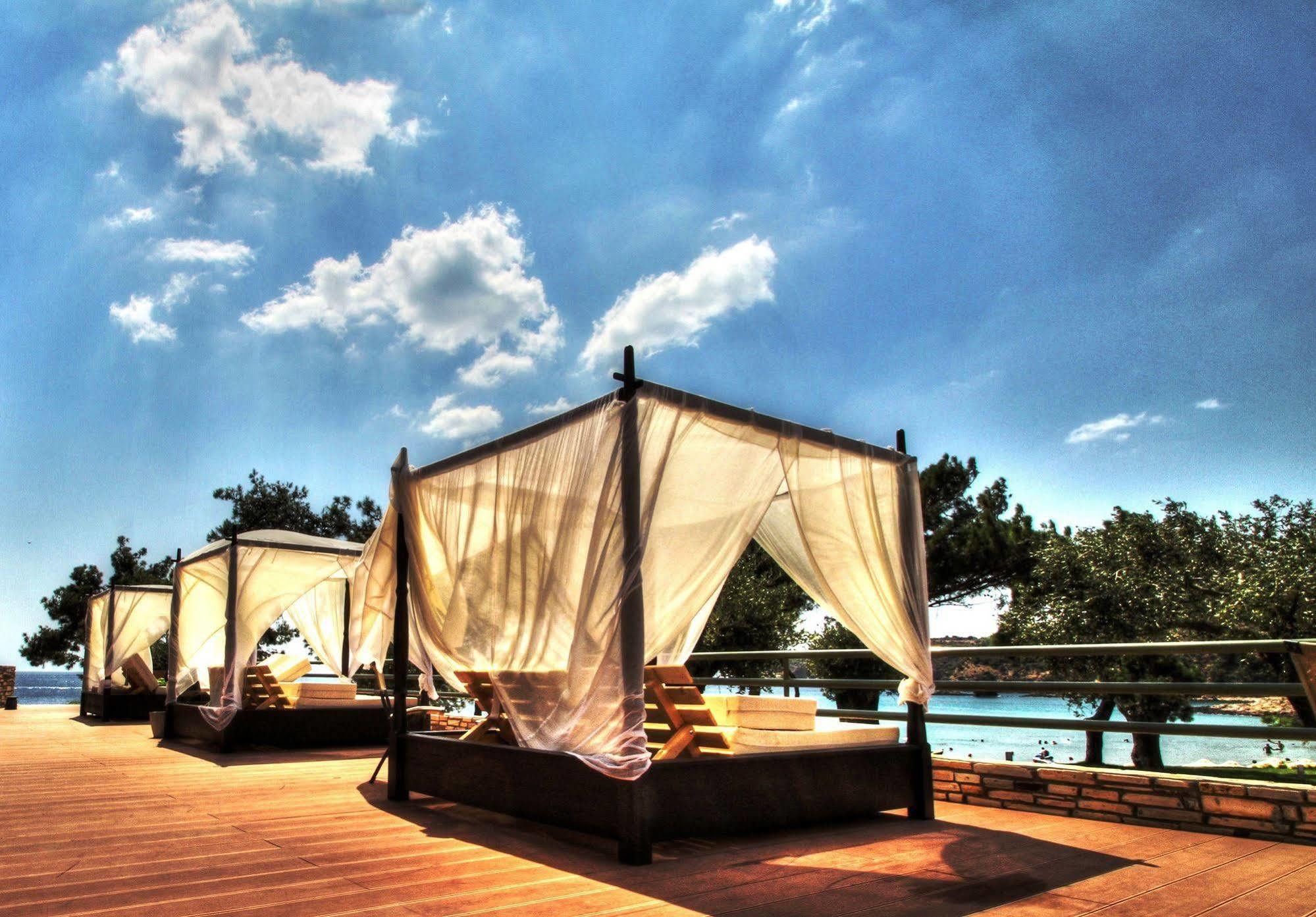 Royal Paradise Beach Resort & Spa Potos Exterior foto